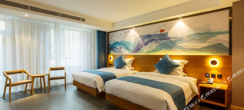 沈阳漫季U+酒店(浑南区政府世纪大厦地铁站店)图片