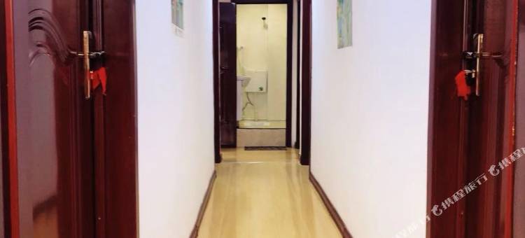 额尔古纳市莫尔道嘎镇松果旅社图片