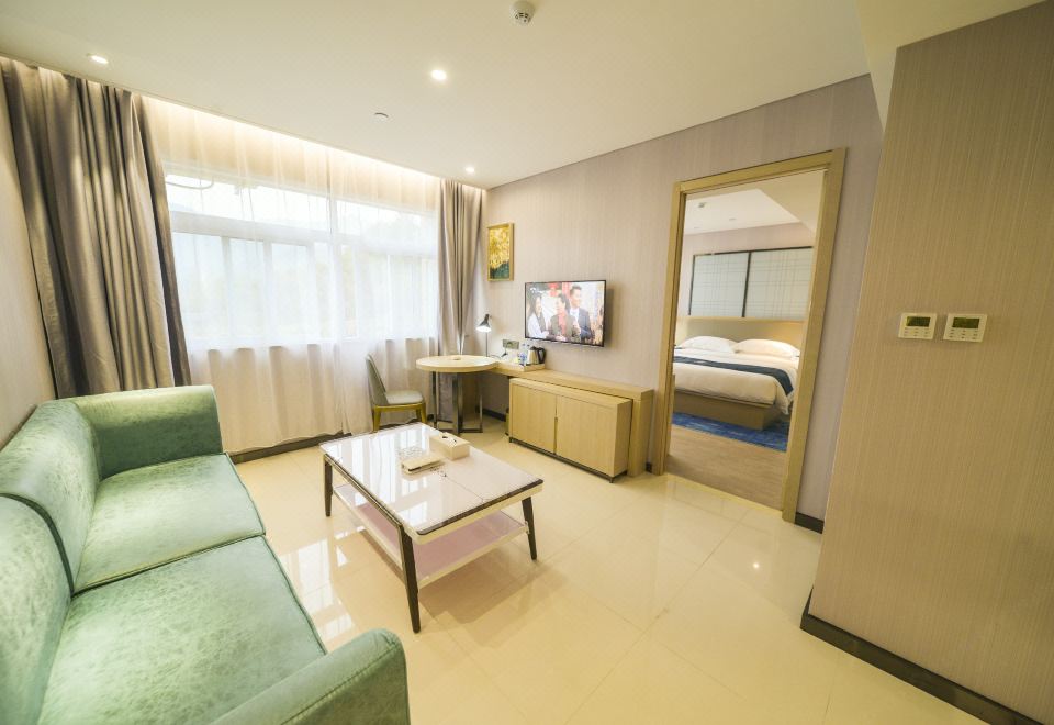 Echarm Hotel (Yuexi Bus Station) Hotel Overview