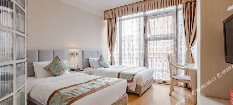 嘉兰城市酒店(成都温江南熏大道地铁站店)图片