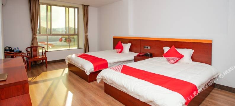 平远豪居人家酒店图片