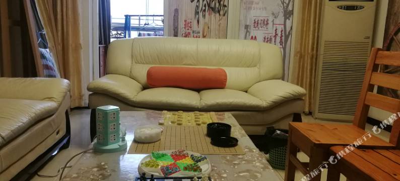 成都远方青年旅舍(一品天下地铁站店)图片