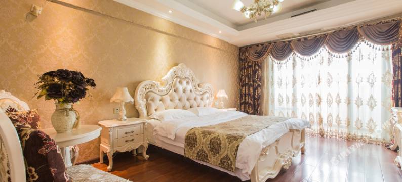 米朵民宿(重庆观音桥地铁站店)图片