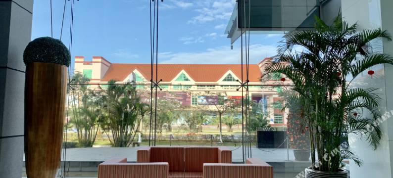 广州南沙珠江三角洲世贸中心大厦图片