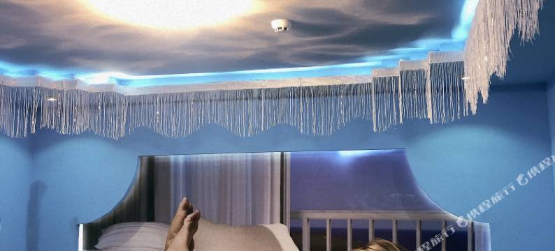 固原卓强主题酒店图片