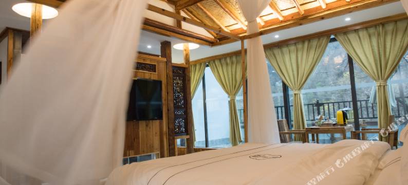 栾川拾光二十度民宿图片