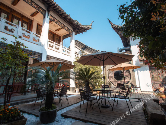 云上四季民宿(扬州瘦西湖大明寺店)