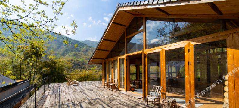 安吉了如三舍客栈图片