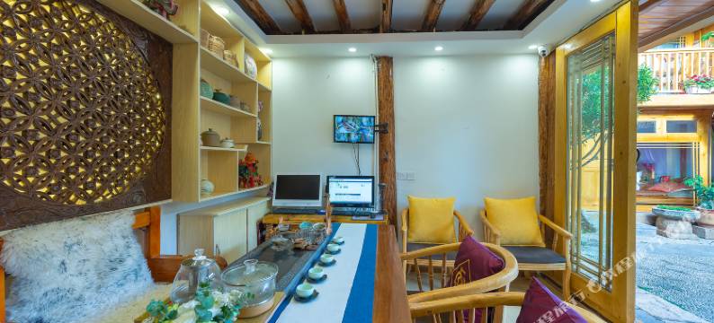 丽江榆槐人家客栈图片