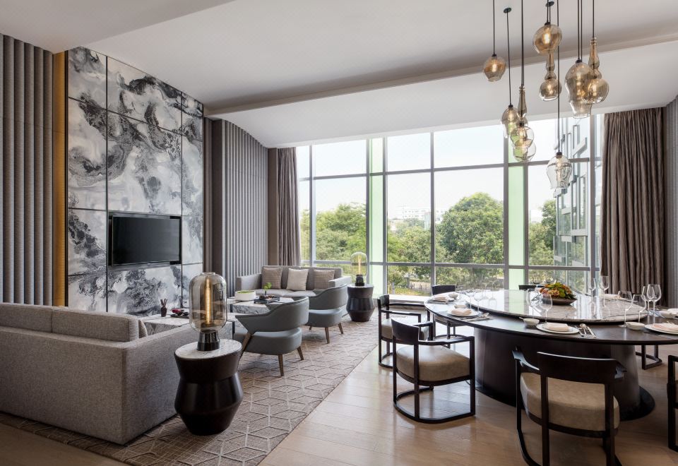 Courtyard by Marriott Shenzhen NorthwestHotel Overview