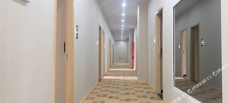 德居人合酒店(昆山花桥光明路地铁站店)图片