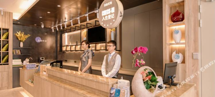 汉庭优佳酒店(深圳海上世界东角头地铁站店)图片