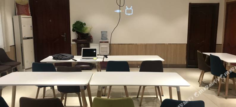 济宁皇庭商务酒店图片