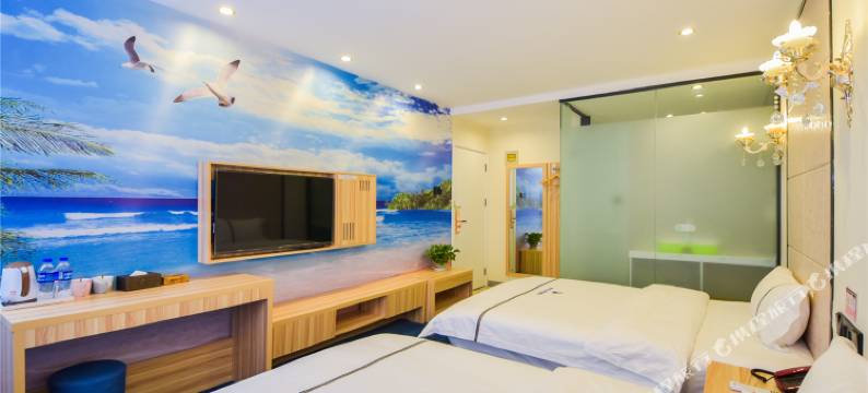 大理银宝主题酒店(大理高铁站店)图片