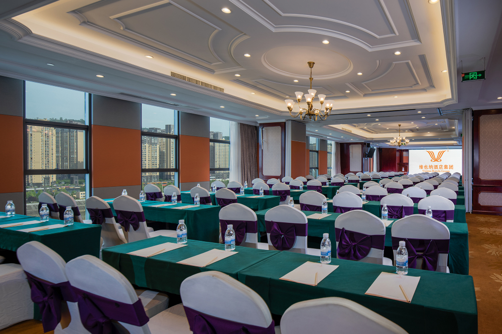 Vienna International Hotel (Bazhong Dadongmen) Over view