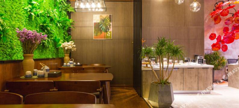 花阑酒店(昆明高铁南站店)图片