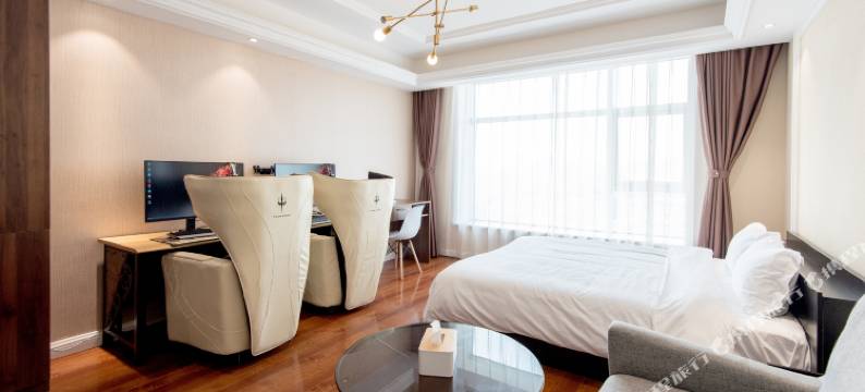 Teamwork电竞酒店(青岛五四广场店)图片