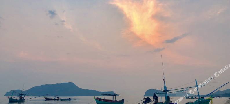 海豚湾海滩度假村(Dolphin Bay Beach Resort)图片