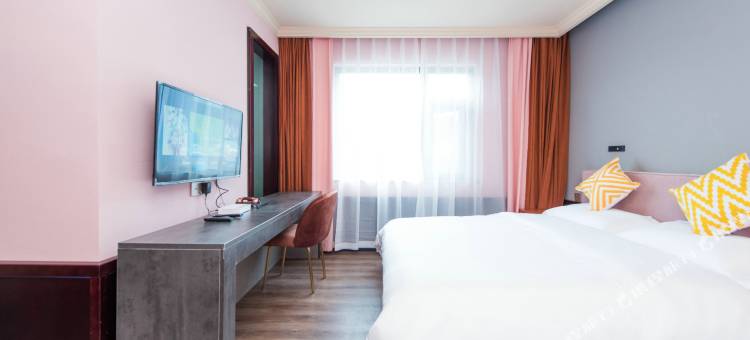 峨眉山雷洞坪欣隆门精品酒店图片