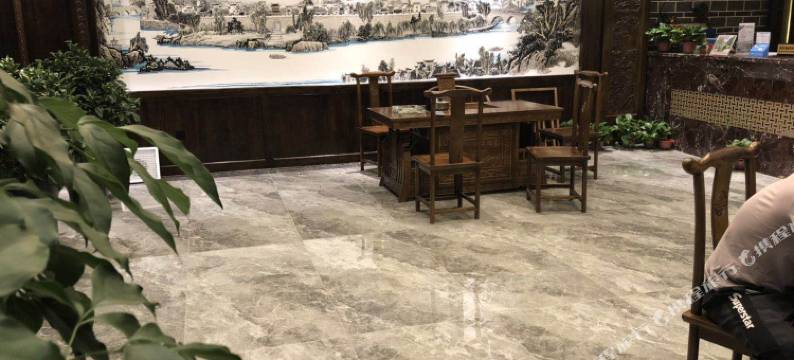 悦莱星级酒店(镇远古城景区店)图片