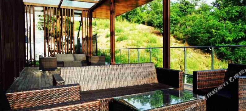 北京星月山居半山墅(古北口水镇景区店)图片