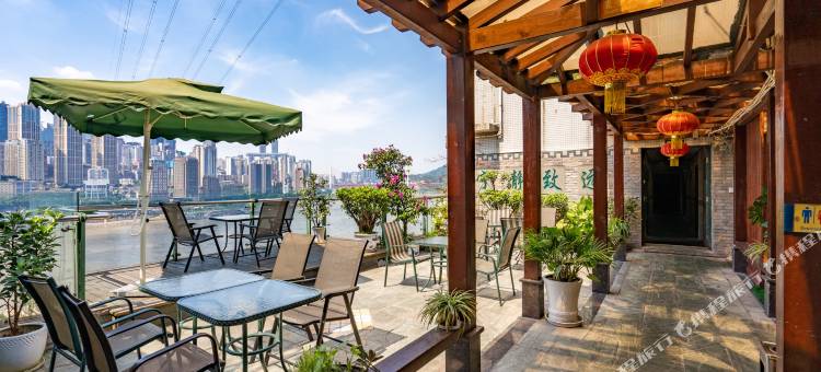 百德斯江景酒店(重庆南滨路店)图片