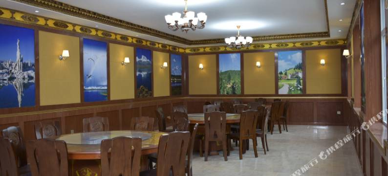 黑马河牧之源文巴民俗酒店图片