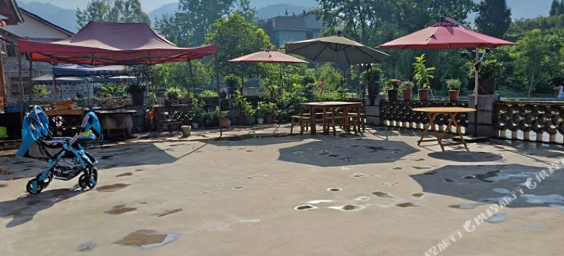 梵净山云尚食府民宿图片