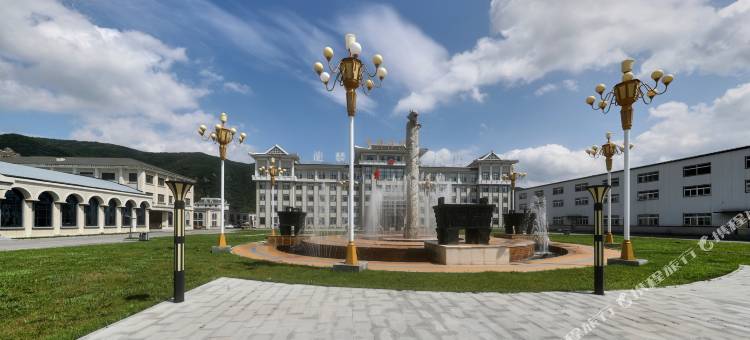 桓仁蔡龙麟酒庄图片