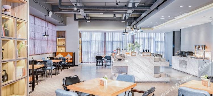 淄博高新区柳泉路亚朵酒店图片