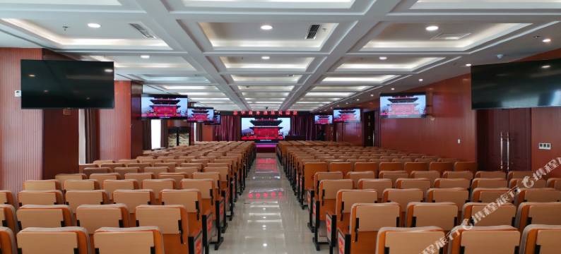 沂南志华商务酒店图片