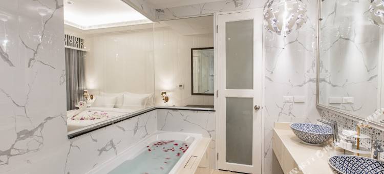 曼谷素坤逸暹罗塔拉多尔酒店(Siam Tharadol Hotel Sukhumvit)图片