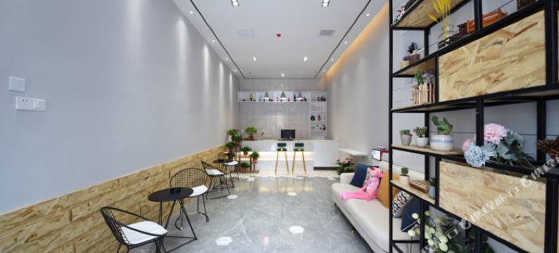 嚯米璞宿酒店(长沙高铁南站绿地之窗店)图片