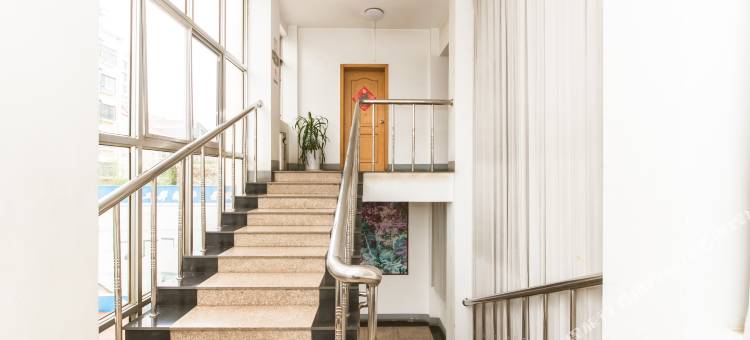 OYO青岛黄海宾馆图片