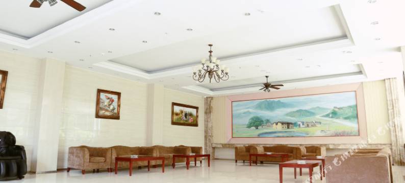 井冈山八角楼山庄图片