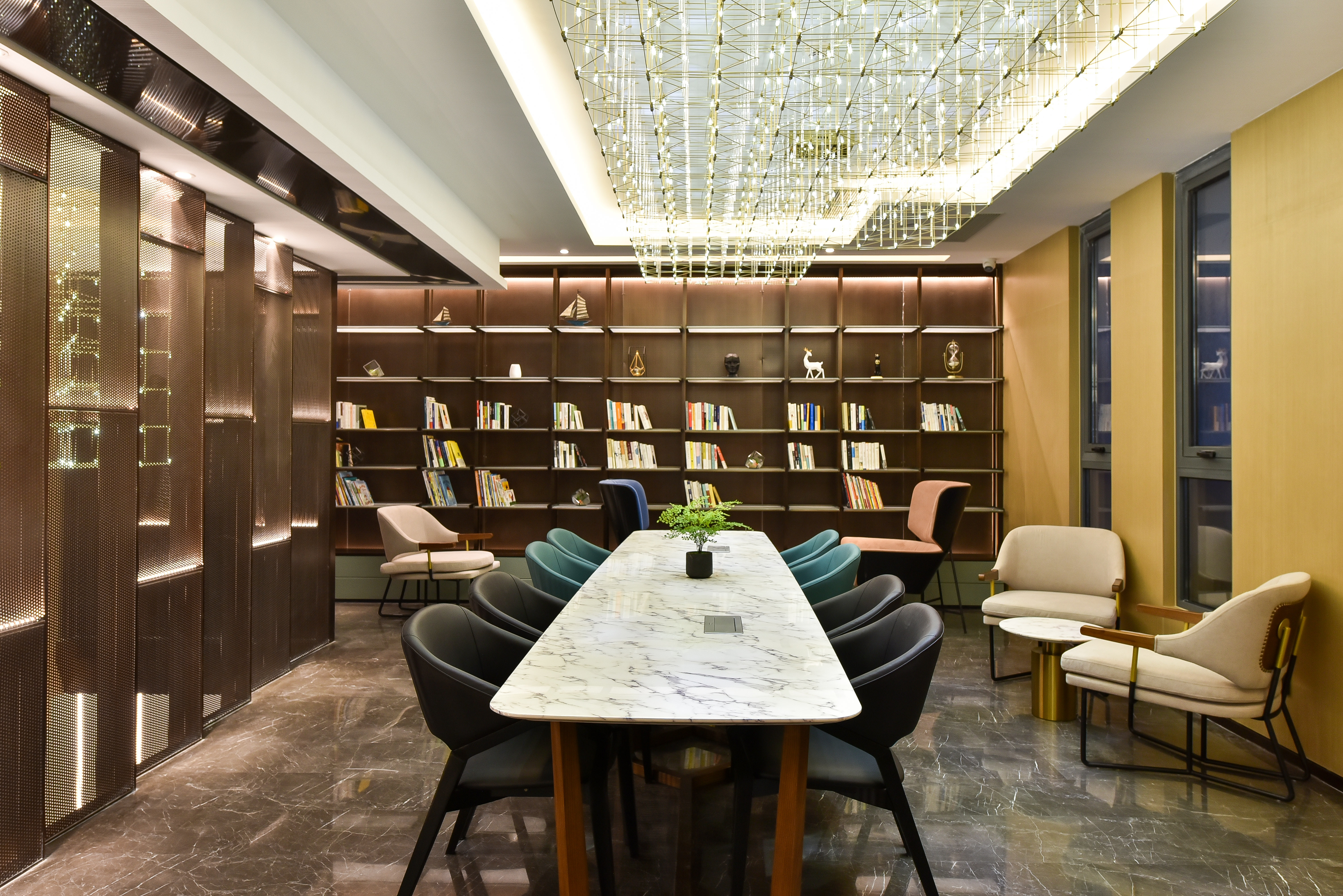 Atour HotelOver view