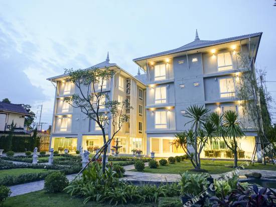 南特拉河濱酒店