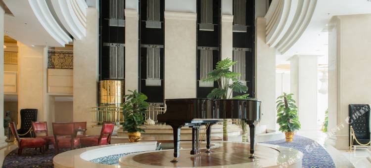 赤峰九天国际酒店(市政府高铁站店)图片