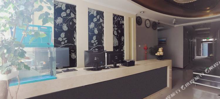 OYO库尔勒鸿乐宾馆图片