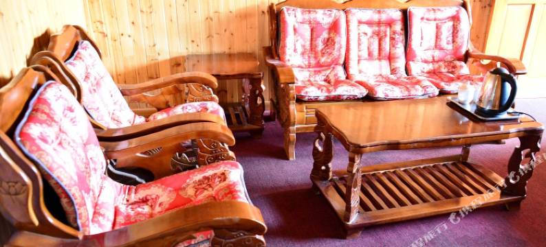 泸沽湖一品居客栈图片