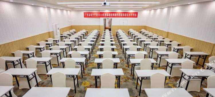 泰豪枫叶酒店图片