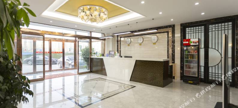 怡馨乐居商务酒店(万岁山大宋武侠城店)图片