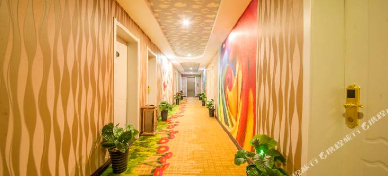 维尚主题酒店(西安韦曲南地铁站延大创新学院店)图片