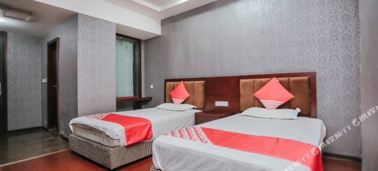 OYO洪都快捷酒店(滕州汽车总站嘉誉商贸城店)图片
