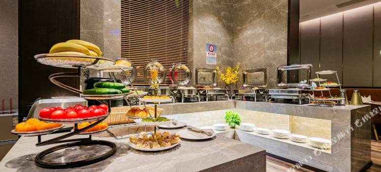 铂煜朗酒店(西安凤城三路市第三人民医院地铁站店)图片