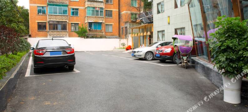 希亚华瑞酒店(安顺虹山湖景区店)图片