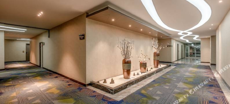 漫菲尔酒店(海湖新区万达广场店)图片