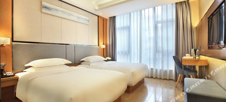 漓江乐途酒店(桂林两江四湖象鼻山景区店)图片