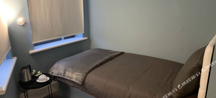 红宝石酒吧及酒店(OYO Ruby Pub & Hotel)图片