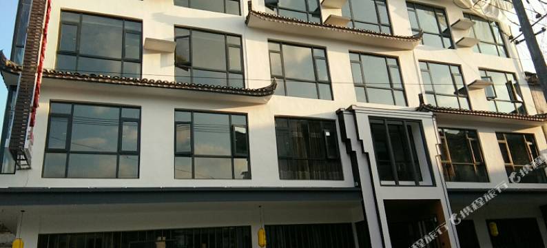 芙蓉镇花开芙蓉唯美民宿图片